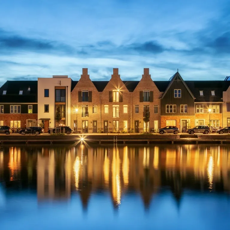Tussenwoning te koop: Groenevechtkade 22, Weesp