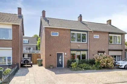 Twee-onder-één-kap te koop: Groeneweg 34, Noordhoek Noordhoek