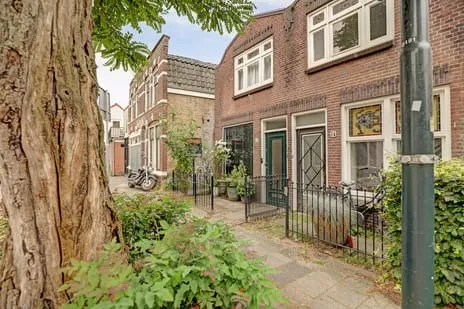 Corner house for sale: Groeneweg 76, De Baan e.o. Gouda