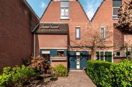 Tussenwoning te koop: Groenhof 46, Buitenhof en Groenhof Almere