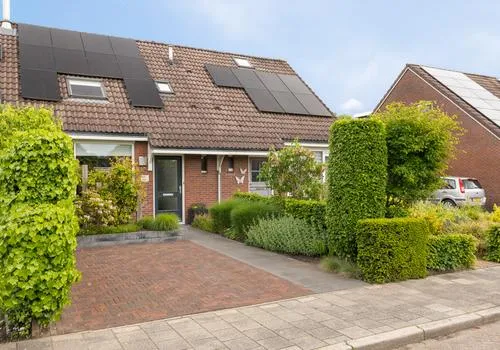 Tussenwoning te koop: Groenkampen 166, De Kampen/De Essen Assen