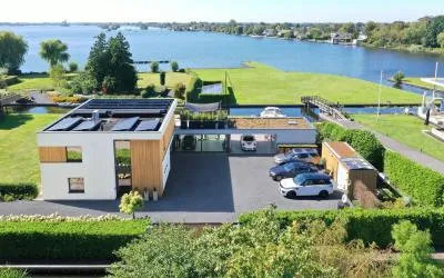 Vrijstaande woning te koop: Groenlandse kade 101A, Vinkeveen
