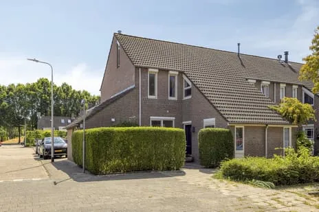 Hoekwoning te koop: Groenlostraat 10, Huibeven West Tilburg