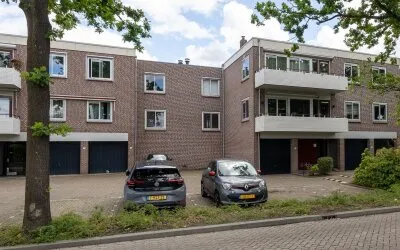 Apartment for sale: Groenoord 302, Groenoord Alphen Aan Den Rijn