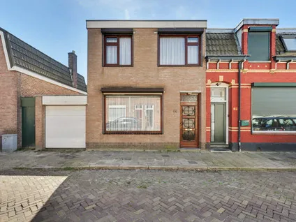 Hoekwoning te koop: Groenstraat 64, Parklaan-Hoogstraat Roosendaal