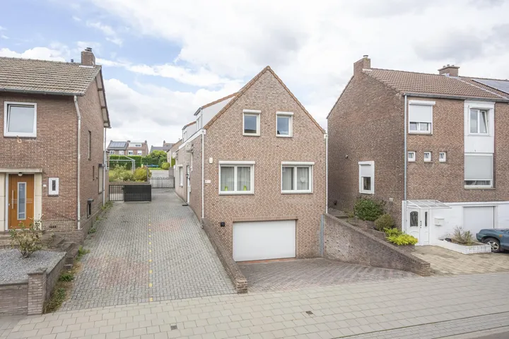 Vrijstaande woning te koop: Groenstraat 69A, Groenstraat Landgraaf