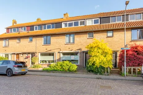 Tussenwoning te koop: Groentjesweg 4, Zeebuurt Oost Harderwijk