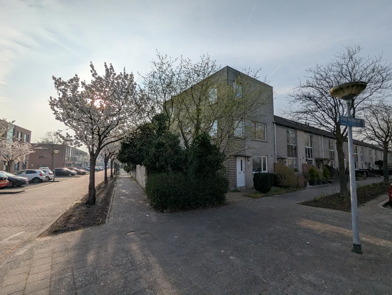 Hoekwoning te huur: Groep Meelhuysenstraat 26, Almere