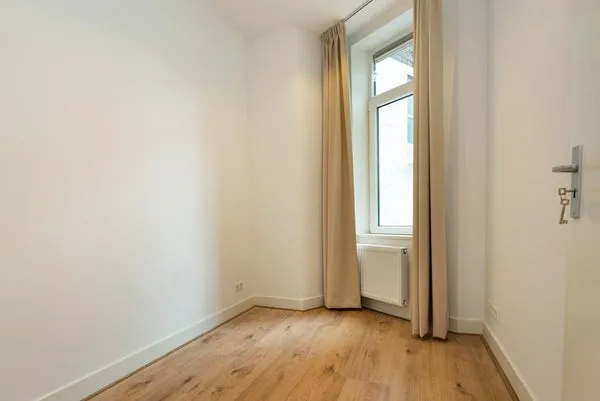 Kamer te huur: Groepstraat, Tarwewijk Rotterdam