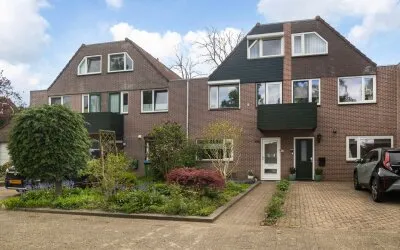 Tussenwoning te koop: Groevenbeek 17, De Velden en Beken Ede