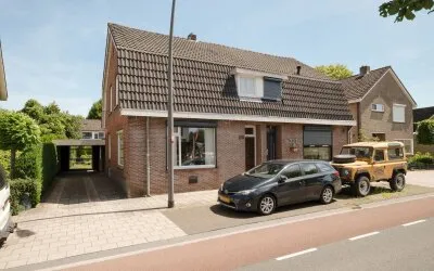 Twee-onder-één-kap te koop: Gronausestraat 225, Losser-Oost Losser
