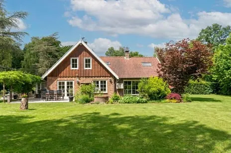 Vrijstaande woning te koop: Gronausestraat 457, Glane