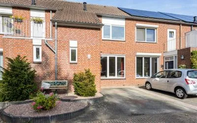 Tussenwoning te koop: Groningenhof 19, Rijpelberg-Oost Helmond