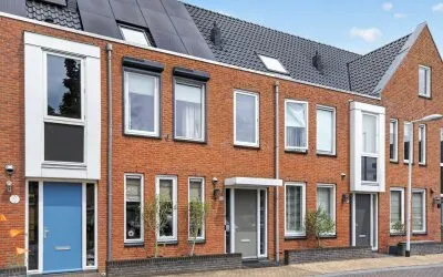 Tussenwoning te koop: Groninger Meeuwlaan 85, Veller Barneveld