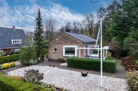 Vrijstaande woning te koop: Groningerweg 9, Paterswolde Paterswolde