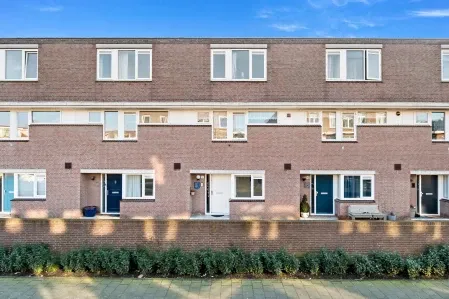 Tussenwoning te koop: Groningsestraat 51, 'S-Gravenhage