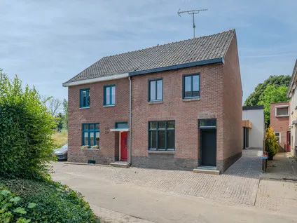 Twee-onder-één-kap te koop: Groot Welsden 110, Groot- en Klein-Welsden Margraten