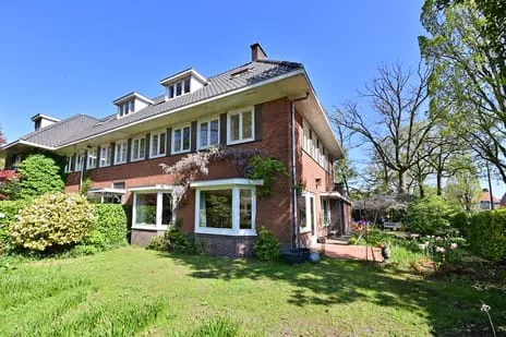 Hoekwoning te koop: Groot Hertoginnelaan 2, Boslaan Bussum