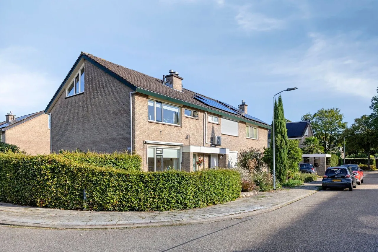 Hoekwoning te koop: Grootmaat 54, Zevenaar