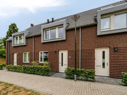 Tussenwoning te koop: Grootschoterweg 92C, Budel-Schoot Budel-Schoot