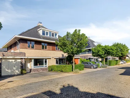 Twee-onder-één-kap te koop: Grootzeil 5, Paradijssel Capelle Aan Den Ijssel