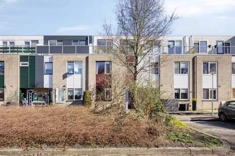 Tussenwoning te koop: Gropiuslijn 26, Zoetermeer