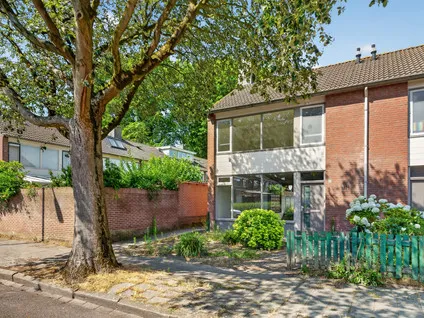 Hoekwoning te koop: Grote Beerlaan 25, Eckart Eindhoven