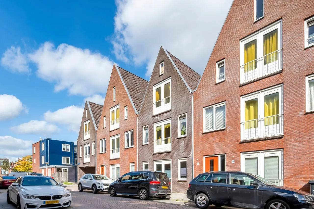 Appartement te koop: Grote Belt 24, Zaandam
