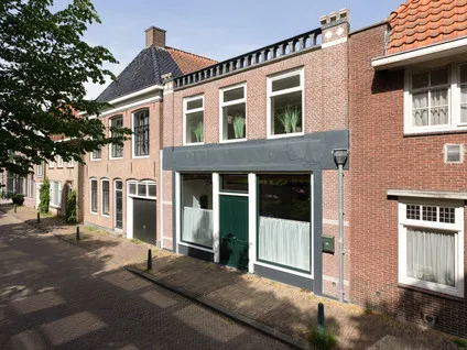 Tussenwoning te koop: Grote Dijlakker 56, Bolsward binnen De Wallen Bolsward