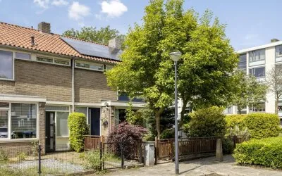 Tussenwoning te koop: Grote Doornbos 28, Doornbos-Linie Breda