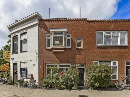 Tussenwoning te koop: Grote Kruisstraat 71, Hortusbuurt-Ebbingekwartier Groningen