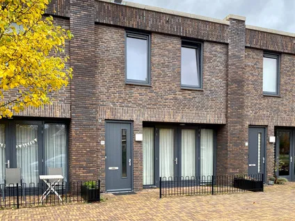Tussenwoning te huur: Grote Schoorsteenplein 19, Enka Ede