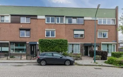 Tussenwoning te koop: Grote Waard 6, Krooswijk Zevenbergen
