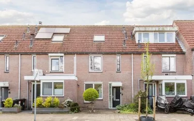 Tussenwoning te koop: Grote Belt 8, Hoofddorp Bornholm West Hoofddorp