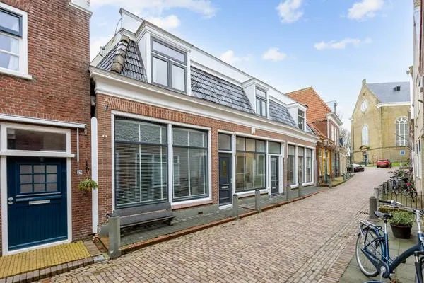 Tussenwoning te koop: Grote Kerkstraat 31, Binnenstad Harlingen