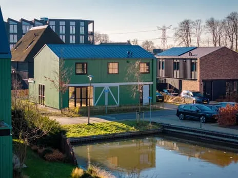 Vrijstaande woning te koop: Grote Lijster 17, Krijgsman Muiden