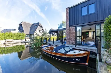 Vrijstaande woning te koop: Grote Lijster 22, Krijgsman Muiden