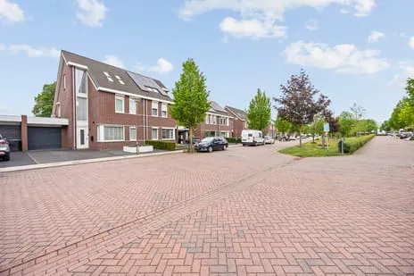 Tussenwoning te koop: Grote Tiend 68, Schilberg Echt