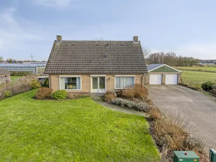 Vrijstaande woning te koop: Grote Winkelweg 14, Verspreide huizen Hout-Blerick Venlo
