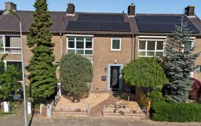 Tussenwoning te koop: Grotebrugse Grintweg 123, Het Ooij Tiel