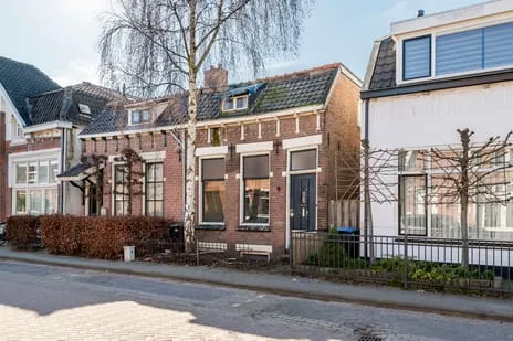 Twee-onder-één-kap te koop: Grotebrugse Grintweg 63, Latenstein Tiel