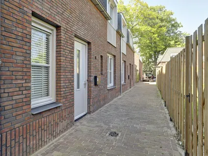 Tussenwoning te koop: Grotestraat 163B, Centrum Waalwijk