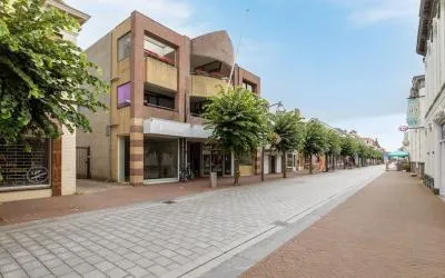 Appartement te koop: Grotestraat 213A, Centrum Waalwijk