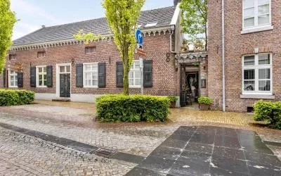 Tussenwoning te koop: Grotestraat 3, Baarlo-centrum Baarlo