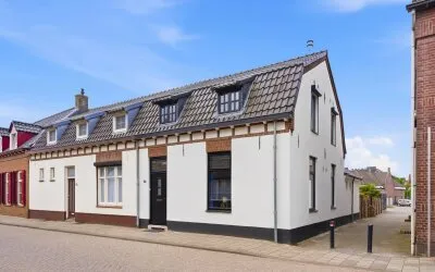 Corner house for sale: Grotestraat 52, Vierlingsbeek Centrum Vierlingsbeek