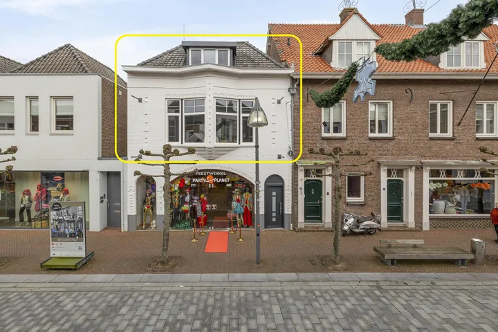 Appartement te koop: Grotestraat 235C, Waalwijk