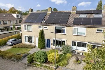 Tussenwoning te koop: Grovestins 3, Stiens