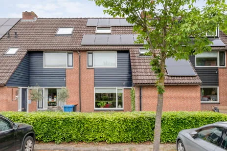 Tussenwoning te koop: Gruitmeesterslaan 8, Gerenlanden Zwolle