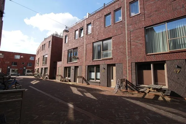 Tussenwoning te huur: Grutmolen 16, Hortusbuurt-Ebbingekwartier Groningen