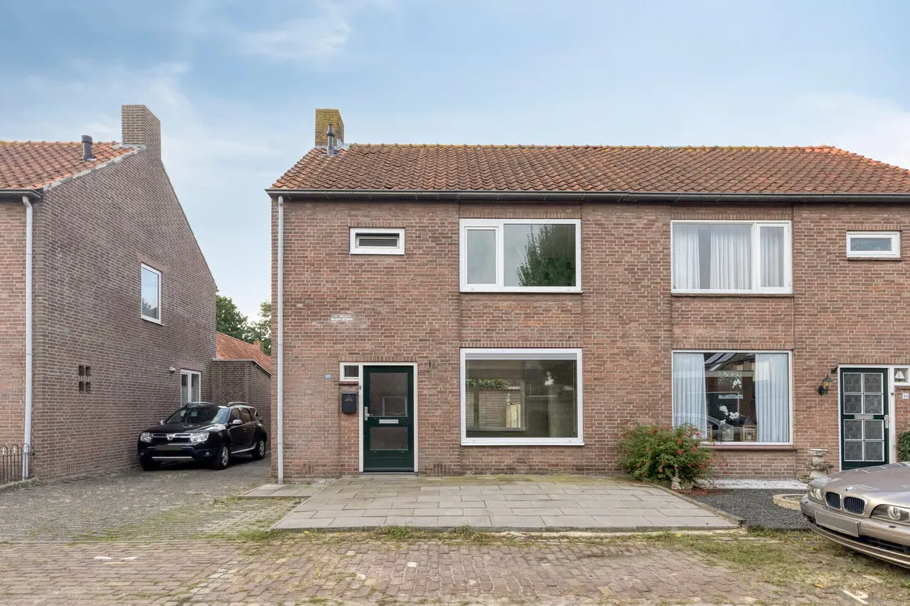 Twee-onder-één-kap te koop: Grutterijstraat 42, 'S Gravenmoer
